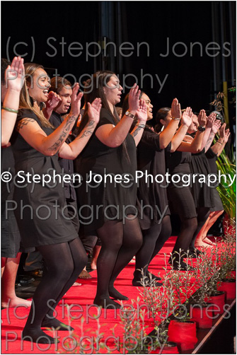 SV49-112 EIT Graduation Gisborne web